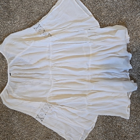 O'Neill Small Cream 3/4 Sleeve Ruffled Blouse Country Coastal - Picture 7 of 8